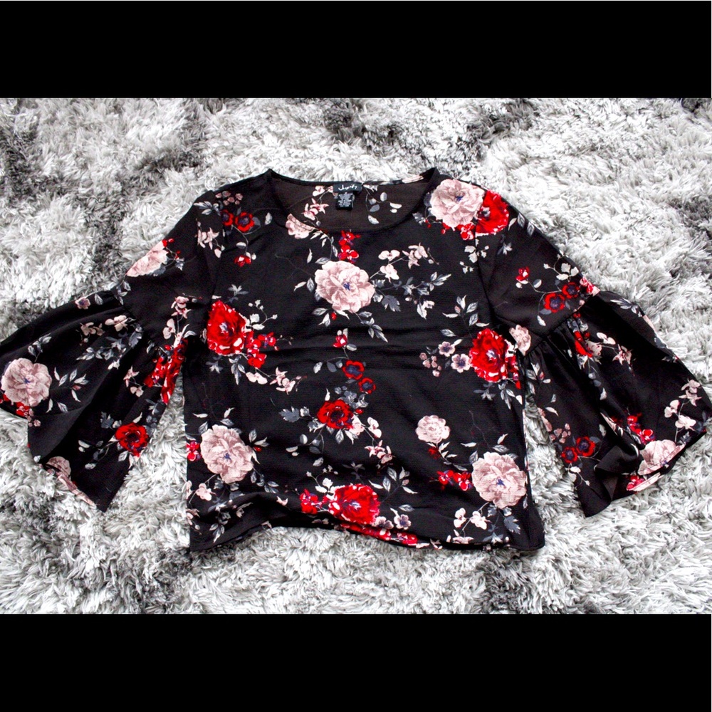 Half sleeve blouse